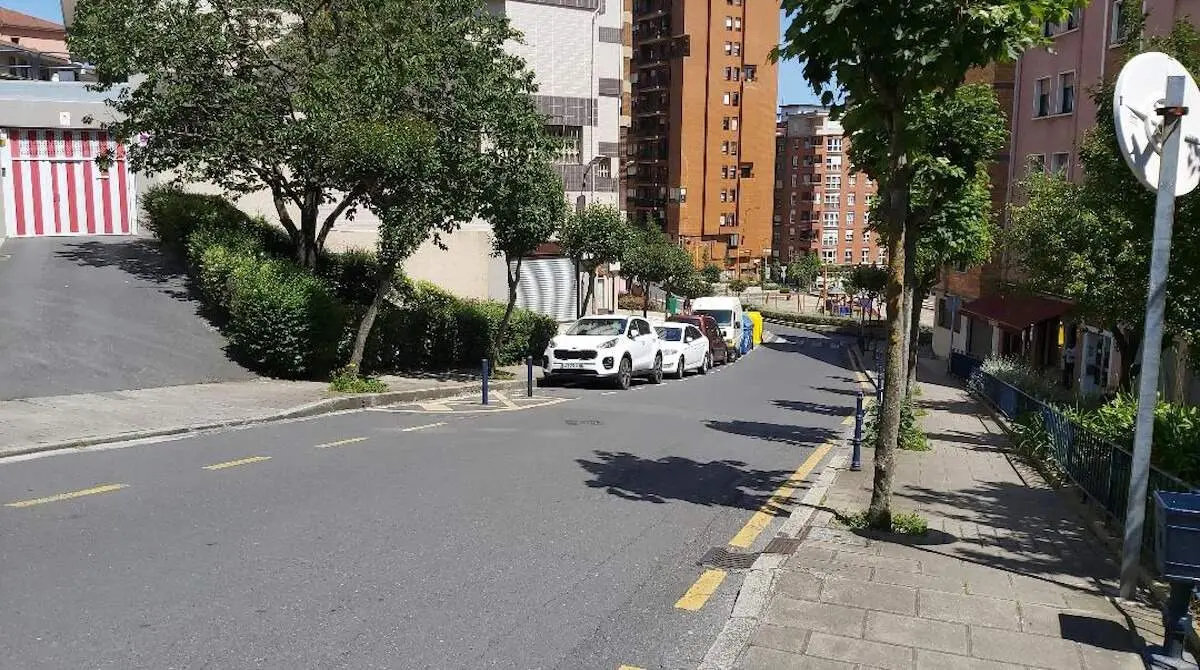 Se invertirán 1,6 millones
de euros en el proyecto,
que contempla la instalación de nuevo mobiliario urbano