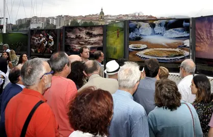 Las mejores fotografías lucen ya junto al puente