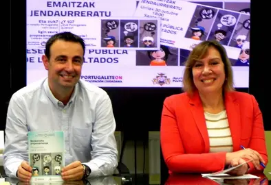 El alcalde y la Concejala de Participaci&oacute;n Ciudadana e Innovaci&oacute;n Social