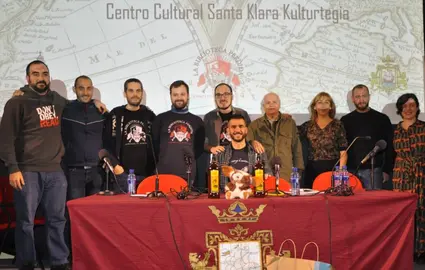 Un nutrido p&uacute;blico arrop&oacute; la retransmisi&oacute;n