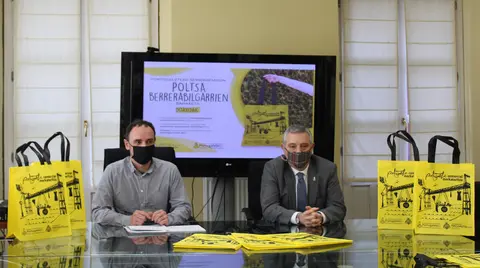 Las bolsas tienen un dise&ntilde;o c&oacute;modo, pr&aacute;ctico y llamativo con los colores jarrilleros