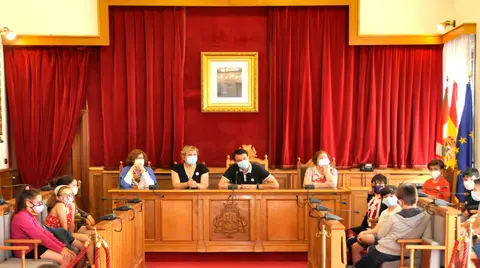 El consejo estar&aacute; formado
por representantes desde 5&ordm; de Primaria hasta 2&ordm; de ESO