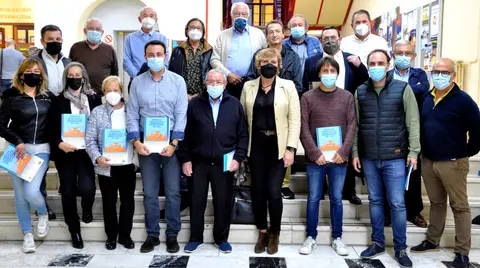 Un nutrido grupo de personas mayores ha trabajado durante los &uacute;ltimos tres a&ntilde;os para elaborar este plan