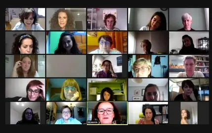 Las mujeres se han comprometido a codise&ntilde;ar y redactar el proceso