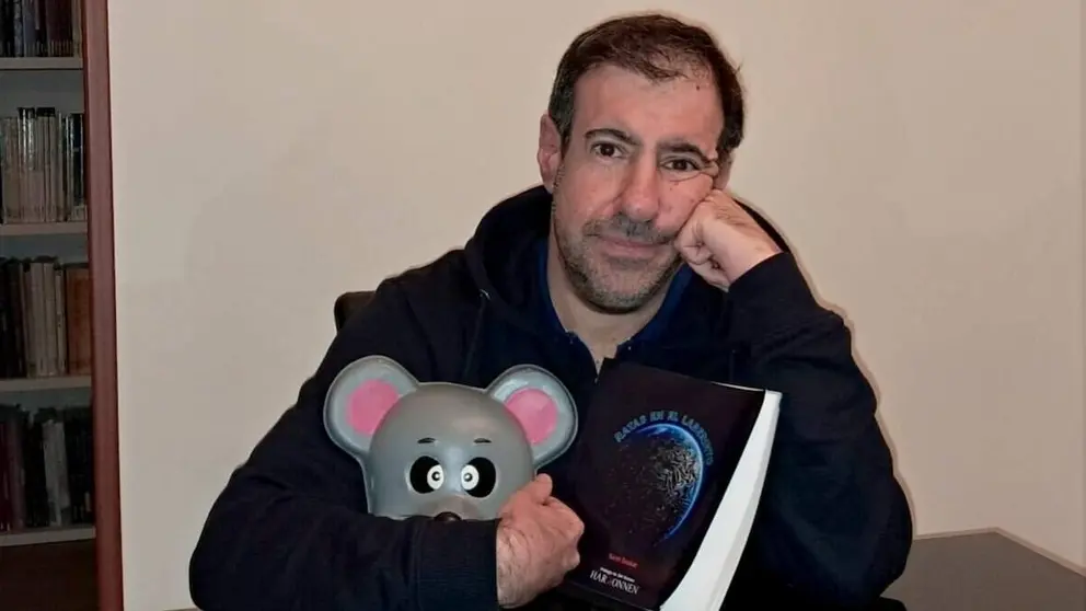 santi-osakar-ratas-en-el-laberinto