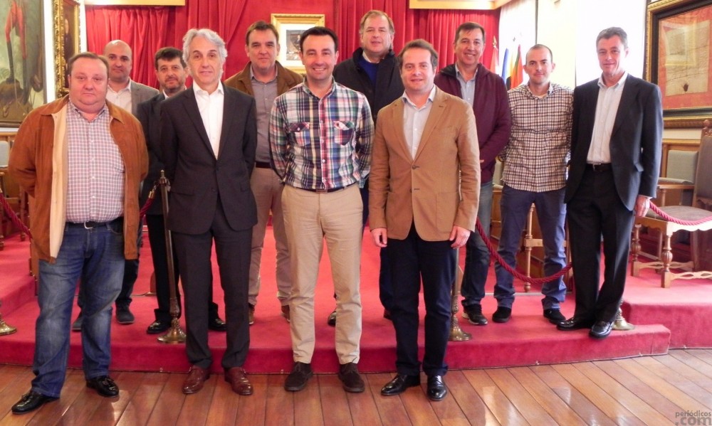 Representantes de ambas entidades colaboradoras